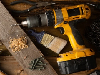 Why Cordless Drills Are Paired with Impact Drivers in Toolkits.